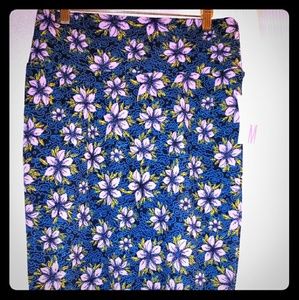 LulaRoe Cassie skirt